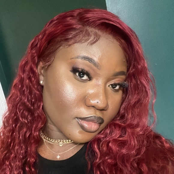 Meet your Posher, Ruth - Picture 2 of 3